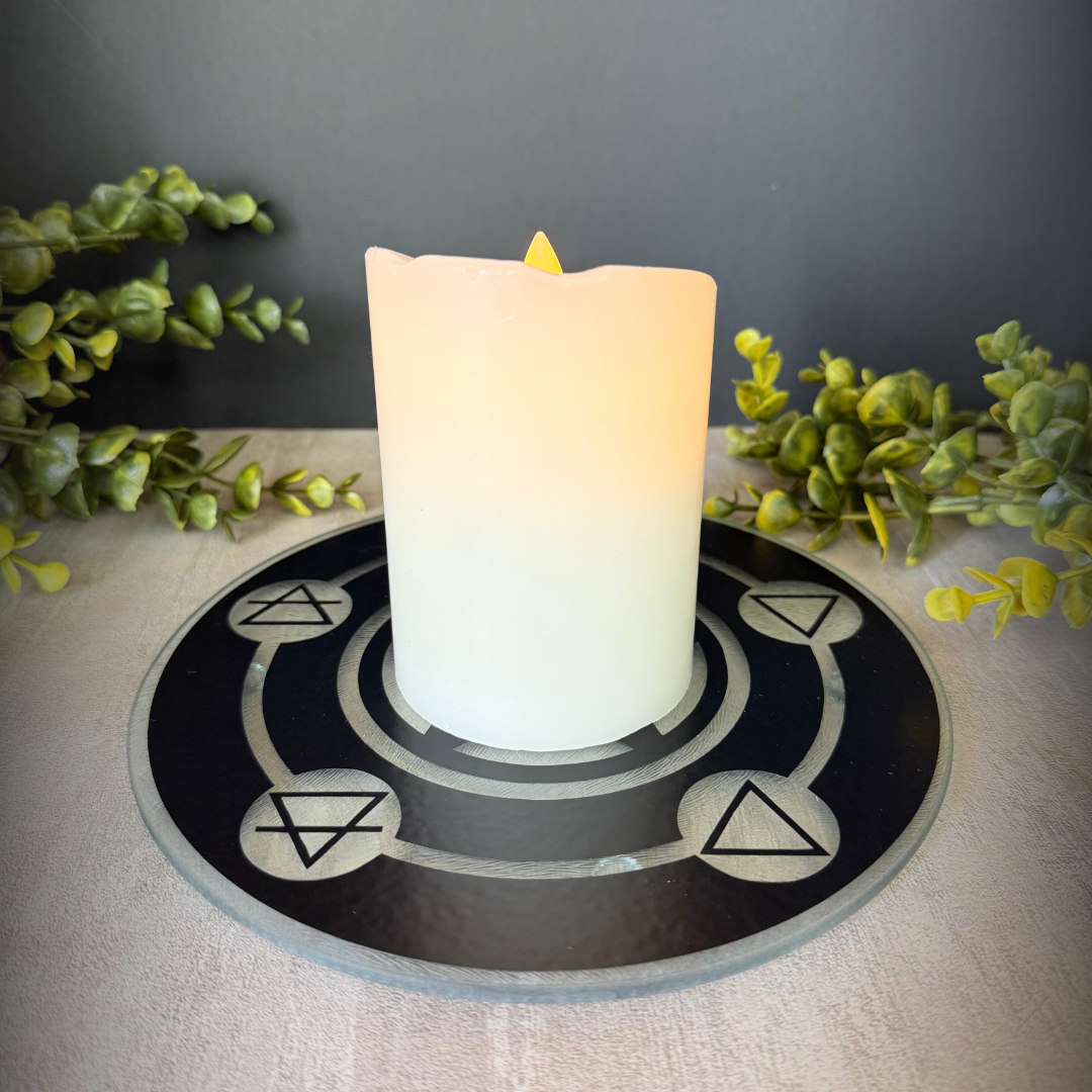 Pentacle Altar Plate – 8″ Glass Offering Plate with Pentacle and Elemental Symbols for Witchcraft & Ritual Use